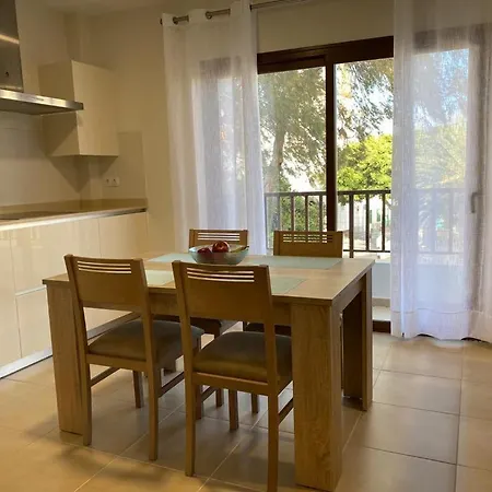 Lanzarote Vacacional * アレシフェ